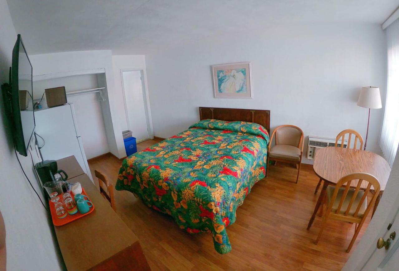 Sea Chest Motel Dot Com 威尔伍德克拉斯特 外观 照片